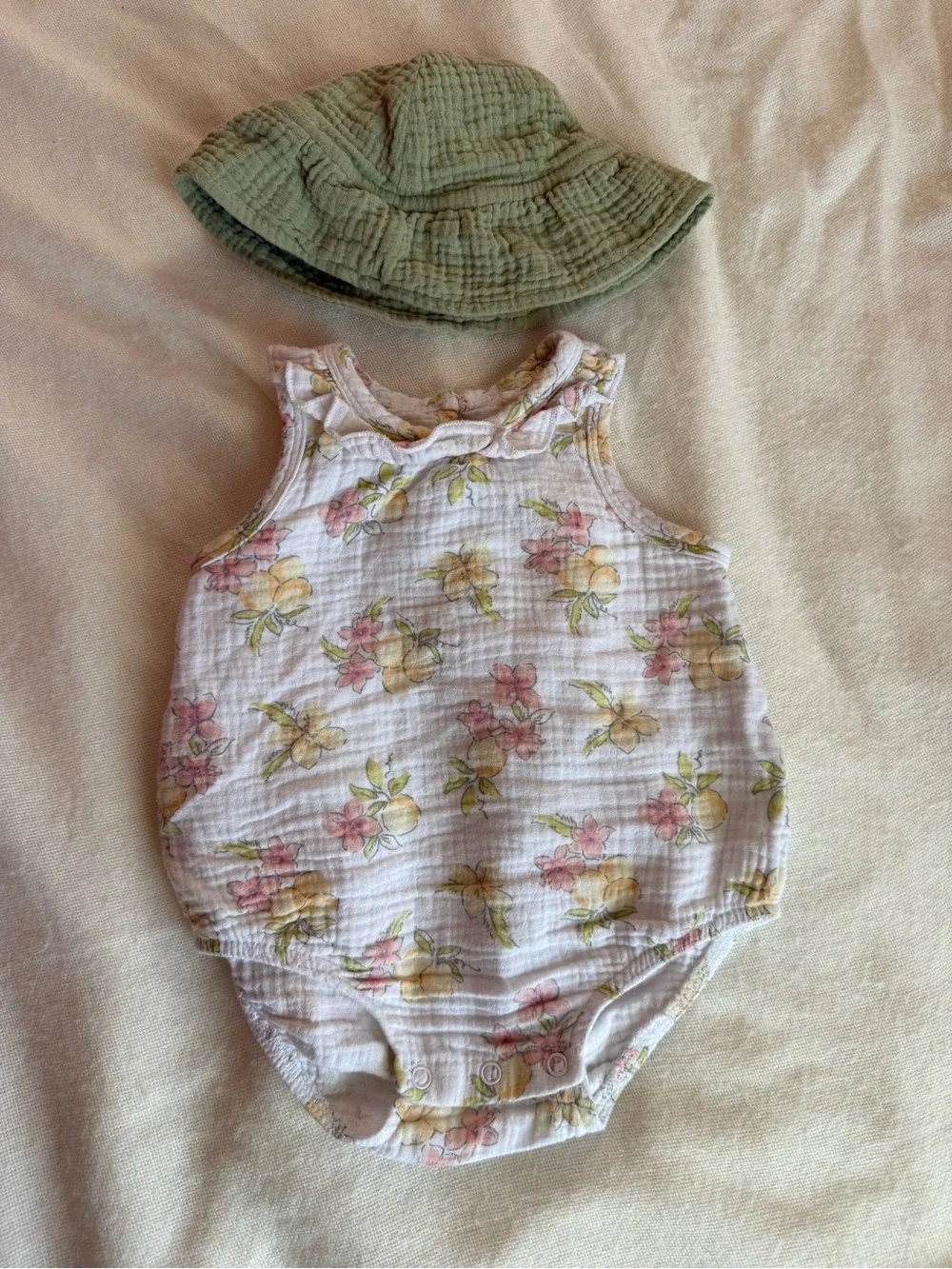 N/A soft floral